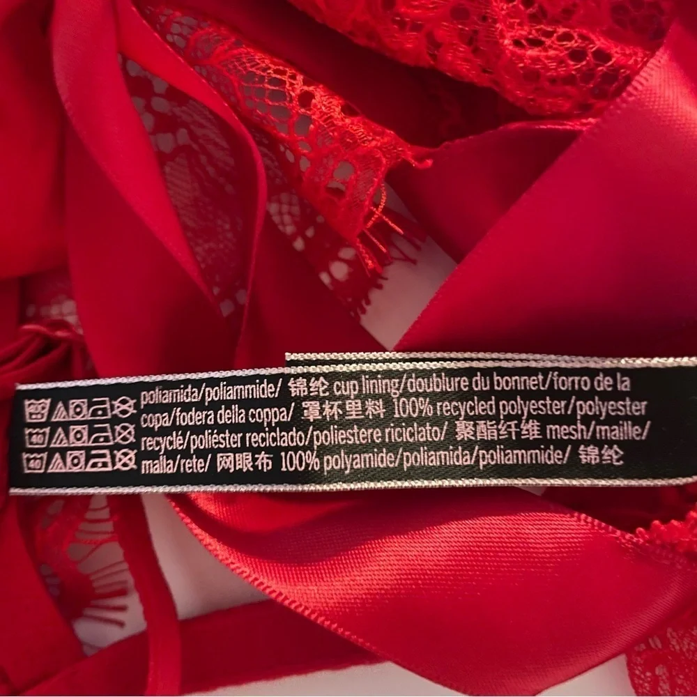 New! Victoria's Secret Lipstick Red Bombshell Apron Teddy Lingerie 22822
